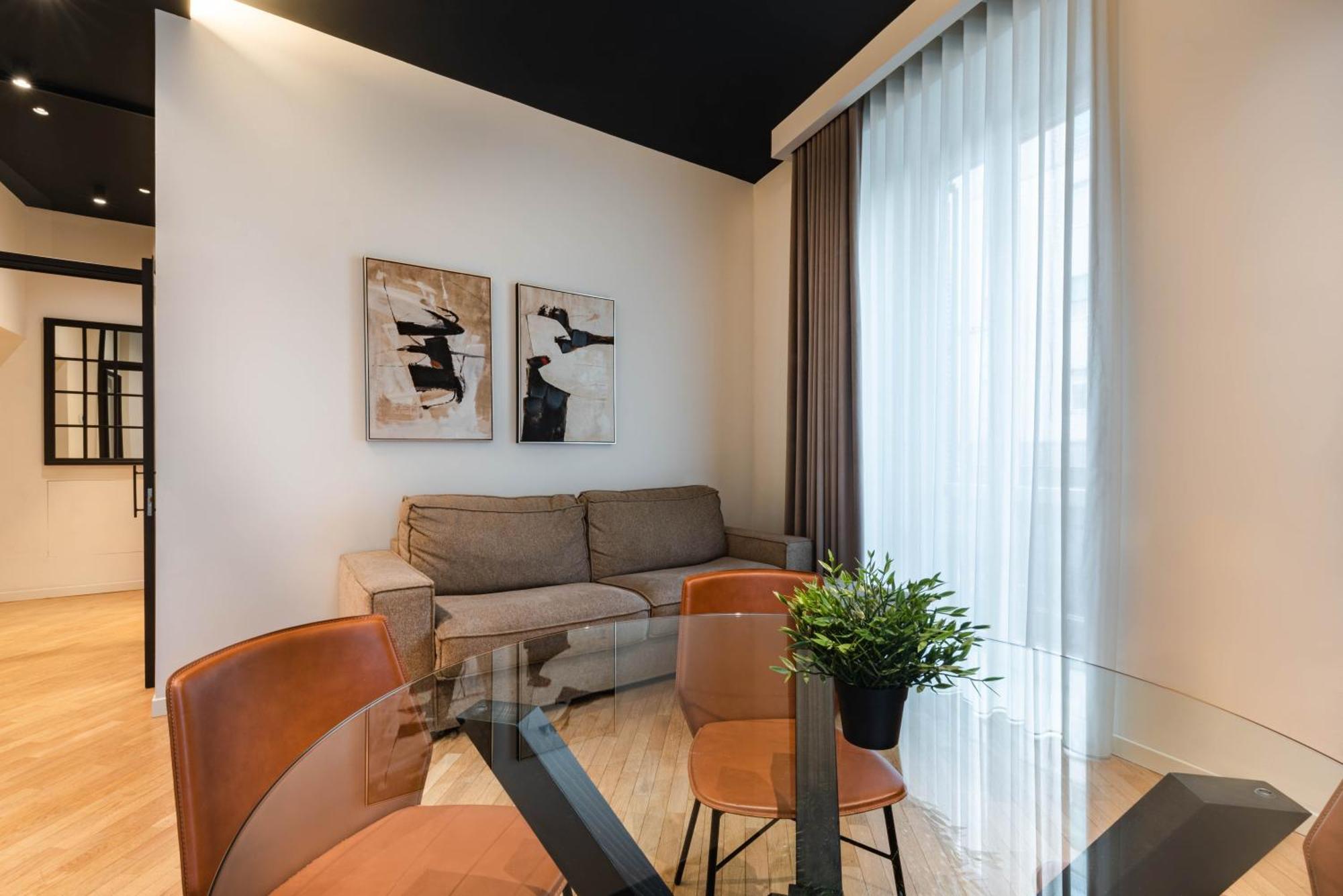 Moscovapremiumapartment In Brera ميلان المظهر الخارجي الصورة